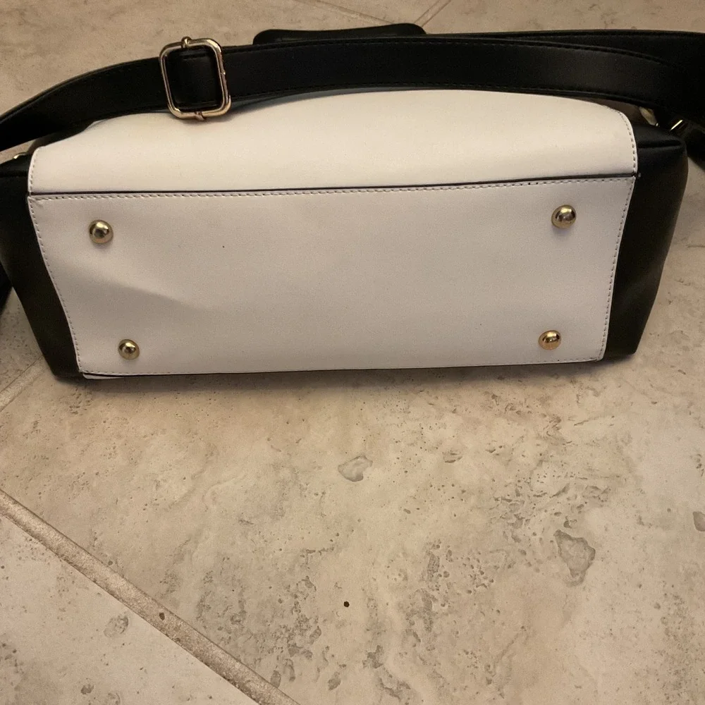 Luv Betsey by Betsey Johnson Butterfly Satchel Crossbody Bag White Multi NWT